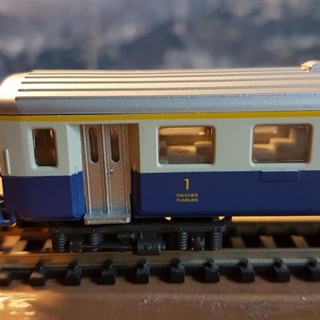 Modellbahn Spur N: BLS Personenwagen EW I 1. Kl. Bild 4