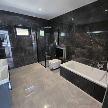 Top moderne 3,5 ZW mit 38m2 Terrasse u. E-Ladestation Bild 3