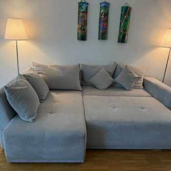 Bequemes Schlafsofa / Ecksofa in Hellgrau – Top Zustand! Bild 2