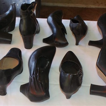 7 Damen Schuhe Grösse 34/35    140 VB Bild 4
