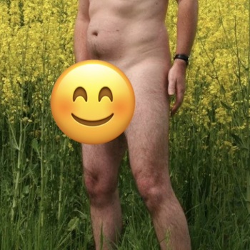 Sonntag Montag nackt die Sonne geniessen