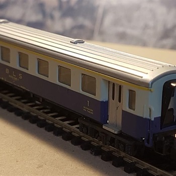 Modellbahn Spur N: BLS Personenwagen EW I 1. Kl. Bild 3