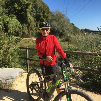 Stefan sucht Frau 40 plus oder älter für Telefongespräche Bild 2