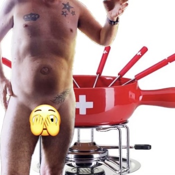 Barfuss bis zum Hals Fondue geniessen