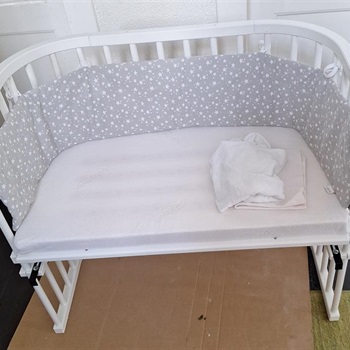 Babybay Boxspring weiss komplett Bild 2