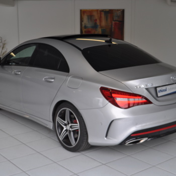 Mercedes-Benz CLA 250 4Matic AMG Line Bild 2