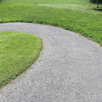 Parkplatz / Einstellplatz in geschlossener Scheune Bild 4