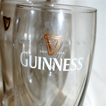 6 Guiness Pintgläser 0,5 ltr    15,00VB Bild 3