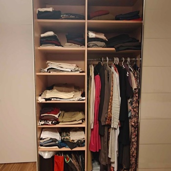 Schrank mit Schiebetüren aus Dogern Möbelmarkt, hochwertig Bild 4