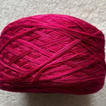 Ultra-Weiches Kaschmirgarn, 300 g, roter Farbverlauf