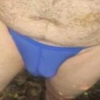 AG und weiter. Suche süsse Sissy-Boys?