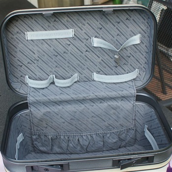 Beautycase abschliessbar Bild 4