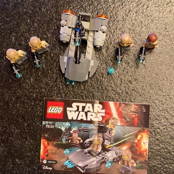 LEGO Star Wars 75131 Resistance Trooper Battle Pack Bild 2