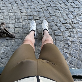 Fahrsch Rennvelo und tuesch derbie ou so gärn bürschtä? Bild 2