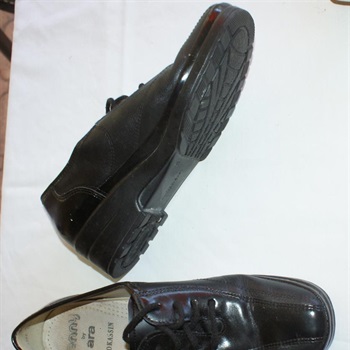 4 Damen Schuhe Grösse 34/35    40,00VB Bild 3