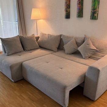 Bequemes Schlafsofa / Ecksofa in Hellgrau – Top Zustand! Bild 4