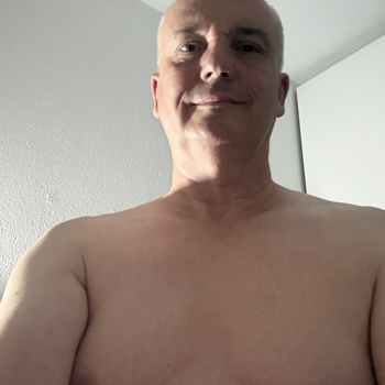 Suche Freundschaft plus mit Mann