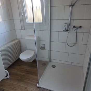 Schöne 2.5 - Zimmerwohnung in Port bei Biel zu vermieten Bild 2