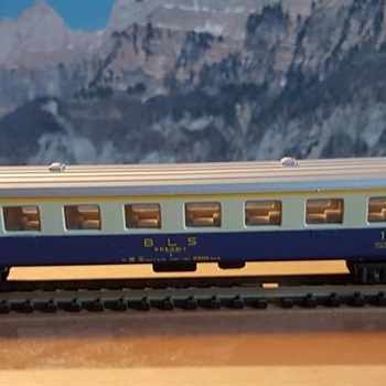 Modellbahn Spur N: BLS Personenwagen EW I 1. Kl.