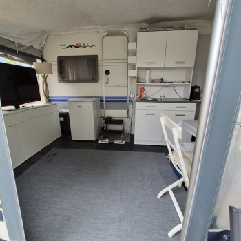 Fester Wohnwagen in Cureglia, Tessin Bild 3