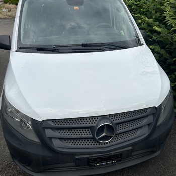 Mercedes Benz Vito Transporter Bild 4