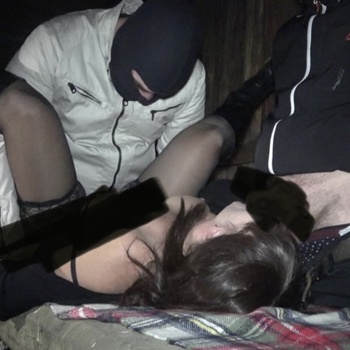 Sissy sucht 2 Freunde, die anonym ficken wollen…..