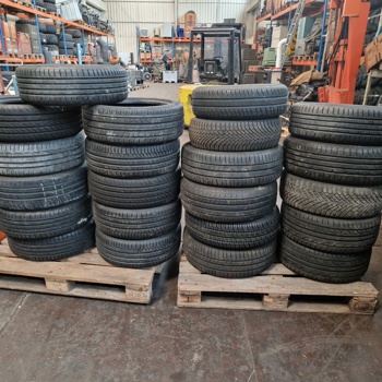 Export Pneu a 4.- pro Stk.