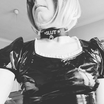 DWT-Sissy befriedigt  Frau, Mann, Schwester Bild 4