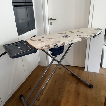 Philips Easy8 GC240 XL-Bügelbrett für Dampfstation Bild 3