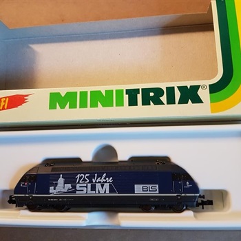 Modellbahn Spur N: E-Lok BLS Re 465 001-6 Simplon Bild 2
