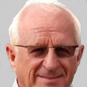 Suche eine ältere Frau 75- 90 Jahre