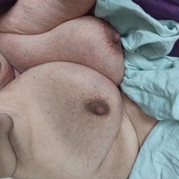 Wir suchen für die Hausdame eine Frau! Bild 2