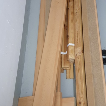 Holzbretter für Bastelarbeiten o. Heimwerkerprojekte GRATIS