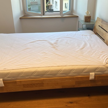 Bett zu vergeben