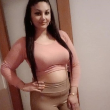 Bin die Clara, und biete Massagen mit Hausbesuche an