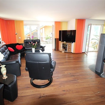 CHALET CH-02, exklusives 6.5-Zimmer-Luxus-Chalet Bild 2