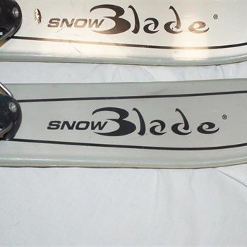 Salomon SKi für Kinder 82 cm  40,00 VB Bild 2