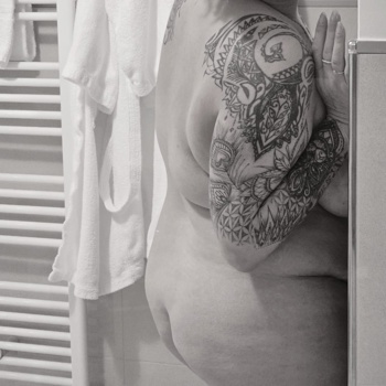 Sinnliche Curvy Schweizerin – Diskrete Treffen bei dir, i Bild 4