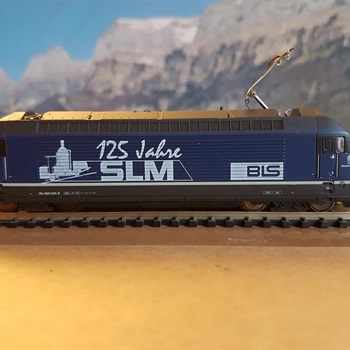Modellbahn Spur N: E-Lok BLS Re 465 001-6 Simplon