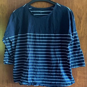 Gr. 164 blau gestreiftes Pyjamaoberteil