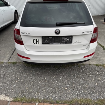 Skoda Octavia Combi 1.6 TDI 4x4 – 133’000 km AB MFK Bild 4