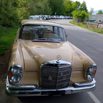 220 S grosse Heckflosse