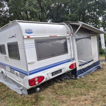 Fester Wohnwagen in Cureglia, Tessin Bild 4