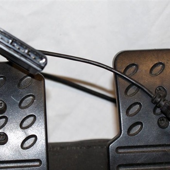 Thrustmaster Ferari Lenkrad mit Pedale   50,00 VB Bild 4